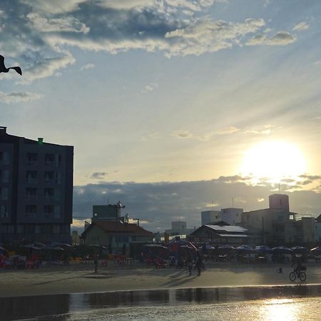 Palm Beach Apart Hotel Florianopolis Bagian luar foto