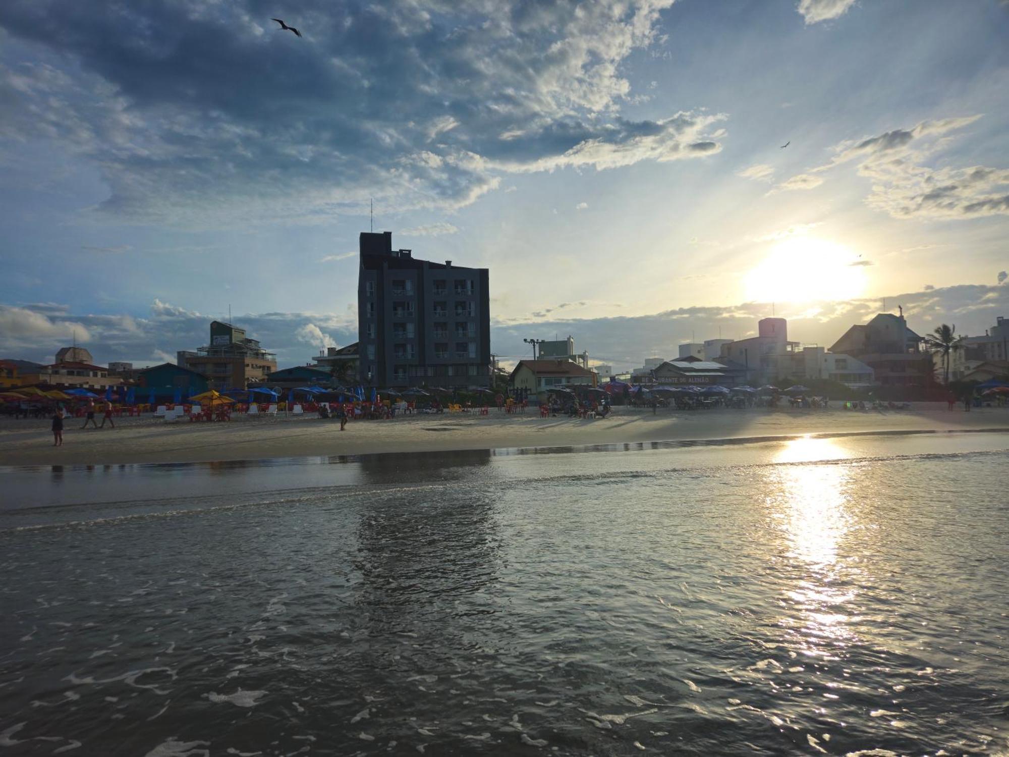 Palm Beach Apart Hotel Florianopolis Bagian luar foto